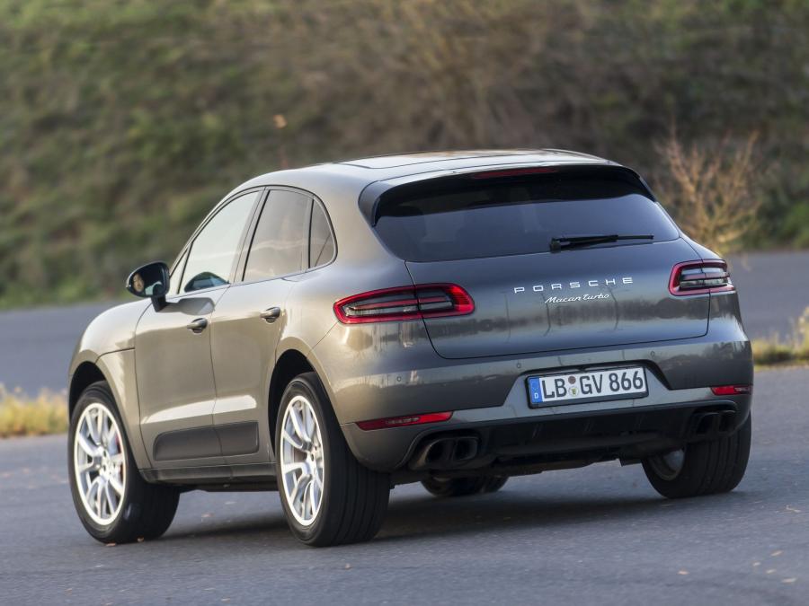  Porsche Macan Turbo 2014 года  (фото 32 из 33)